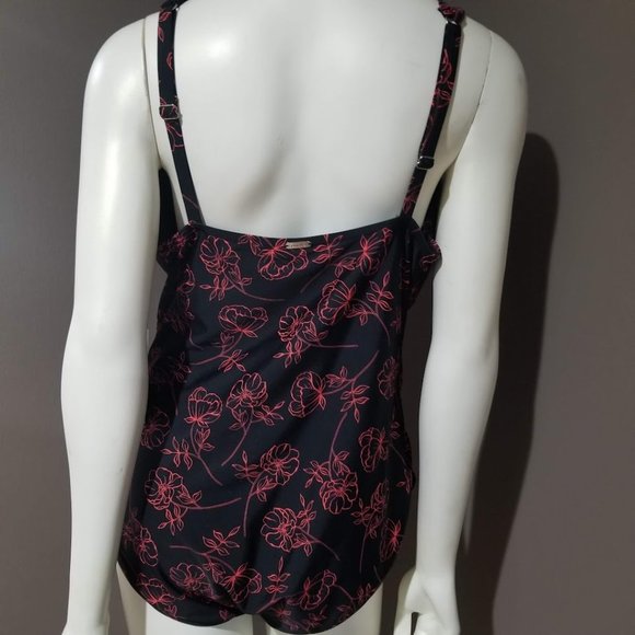 Calvin Klein Shirred Tummy-Control One-Piece Swimsuit Size 18 - Picture 4 of 11